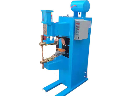 Verticale tutto il saldatore a punti di rame Multi Function del metallo 380V